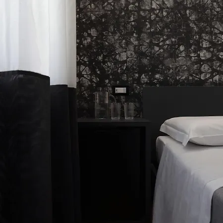 Suite Inn Rome 4*