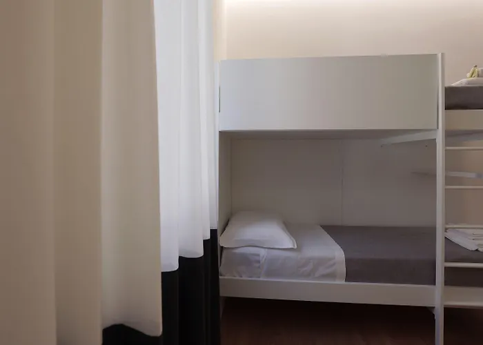Pensión Suite Inn Rome 4*