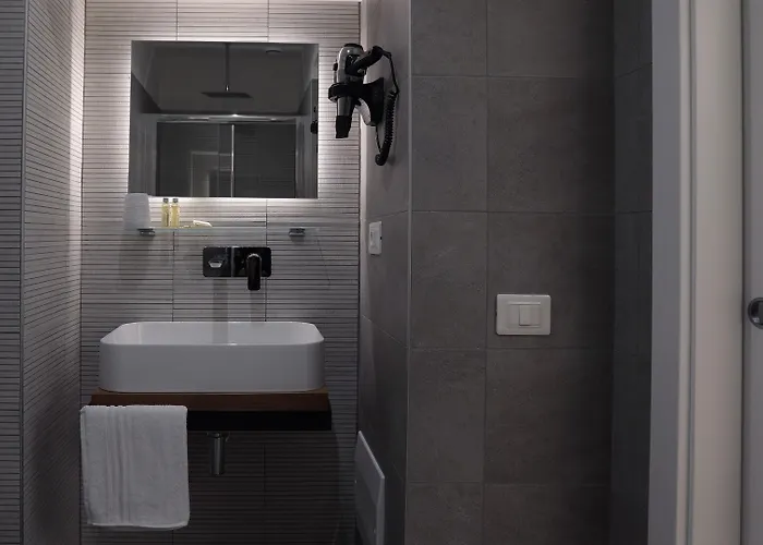 Pensión Suite Inn Rome 4*