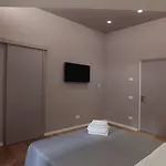 Suite Inn Rome Гостевой дом 4*